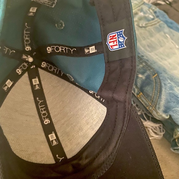 Original Eagles new Era 9Forty adjustable cap - Picture 5 of 6